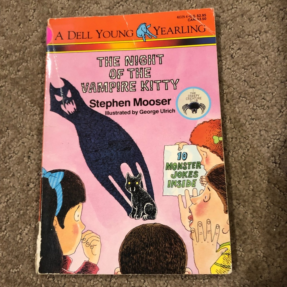 📚5 for $15 The Night of the Vampire Kitty